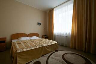 Гостиница Sport-Hotel Томск Улучшенный двухместный номер с 1 кроватью-1
